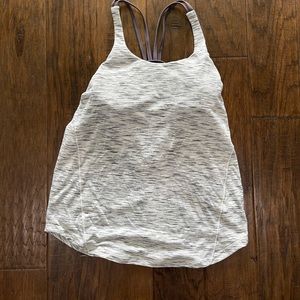 Lululemon tank
